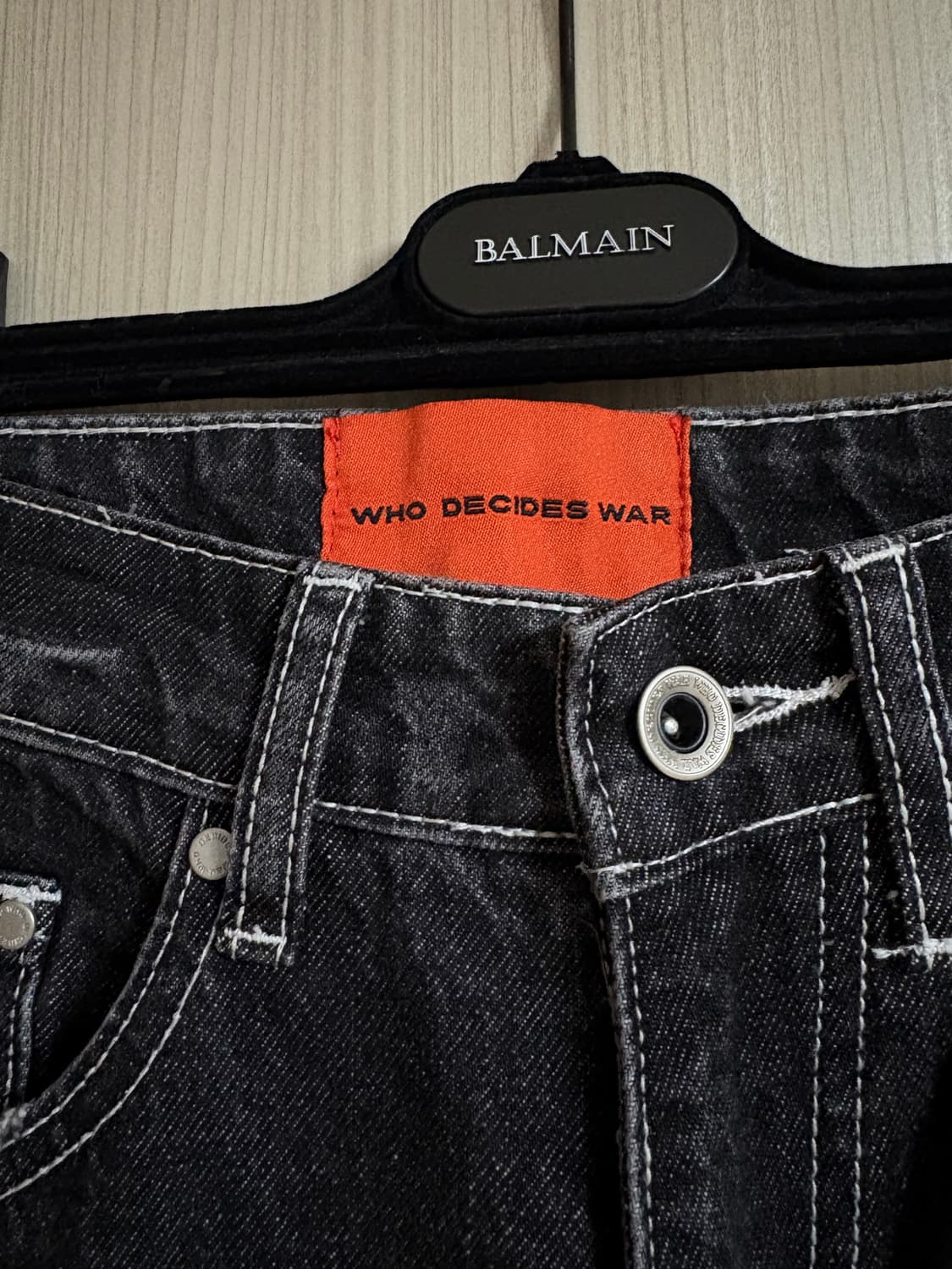 WHO DECIDES WAR 팬츠 상품이미지4