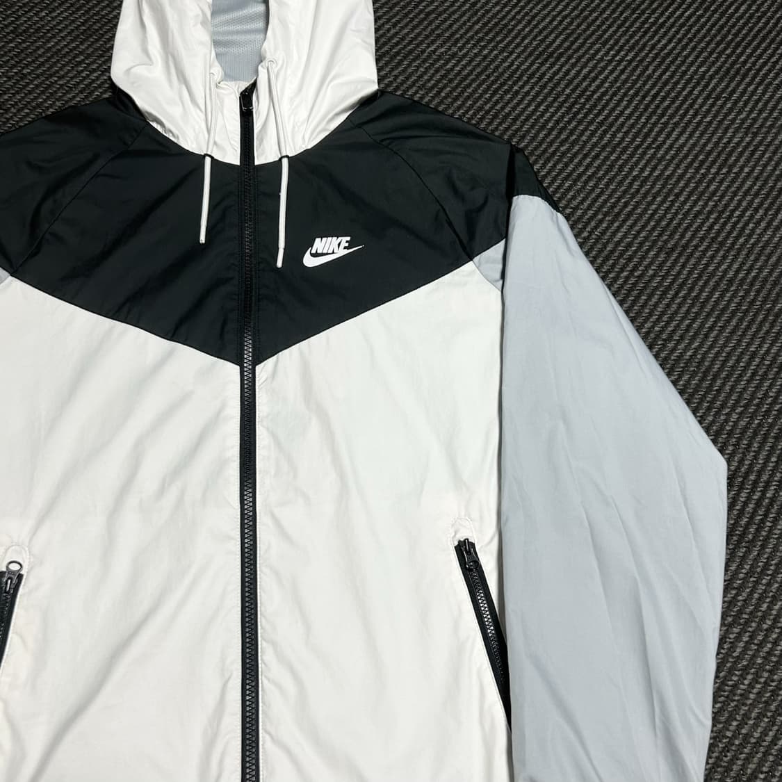 [M] Nike 나이키 윈드러너 바람막이 자켓 상품이미지3