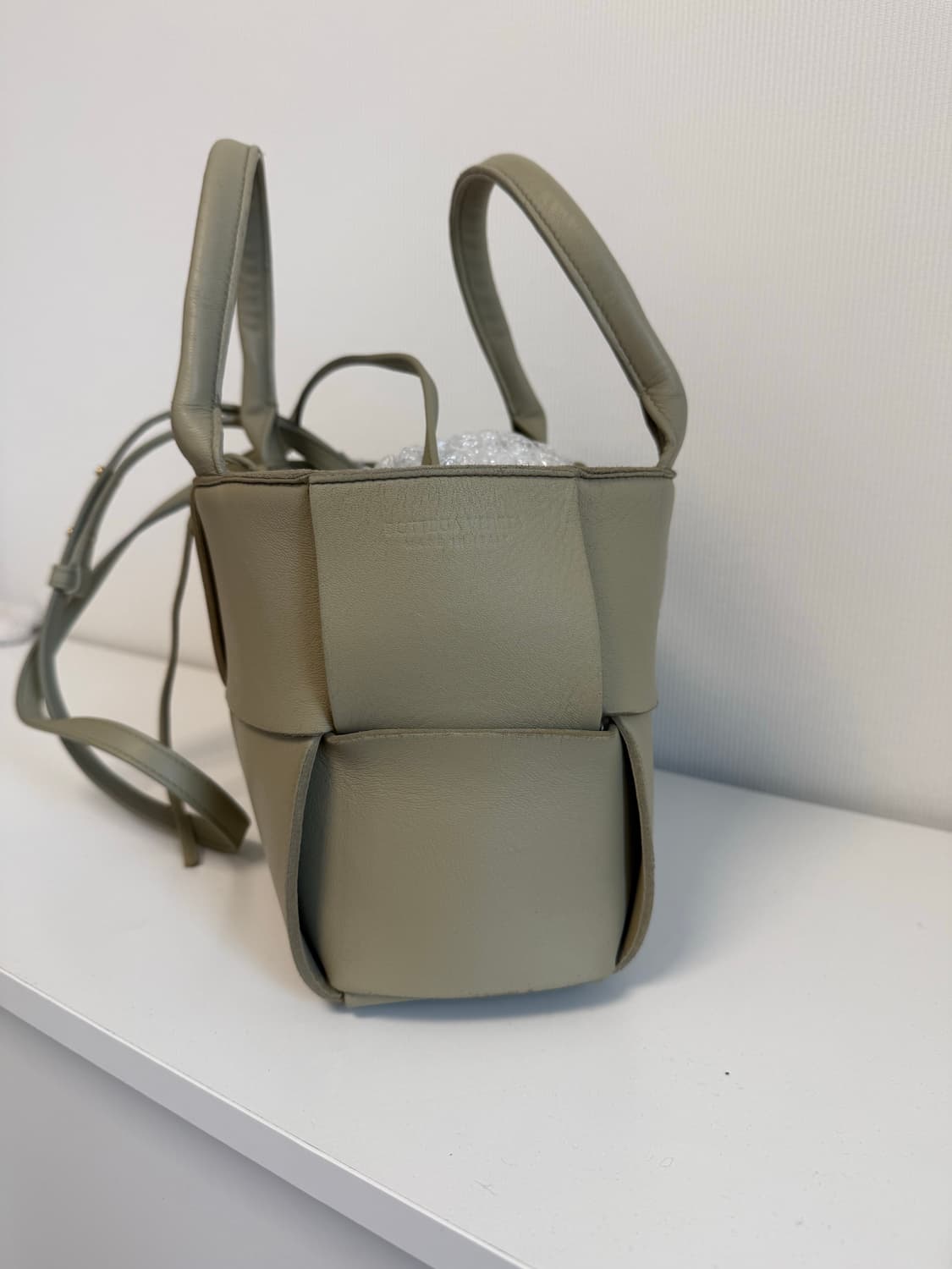 보테가베네타 아르코 토트백 상품이미지7