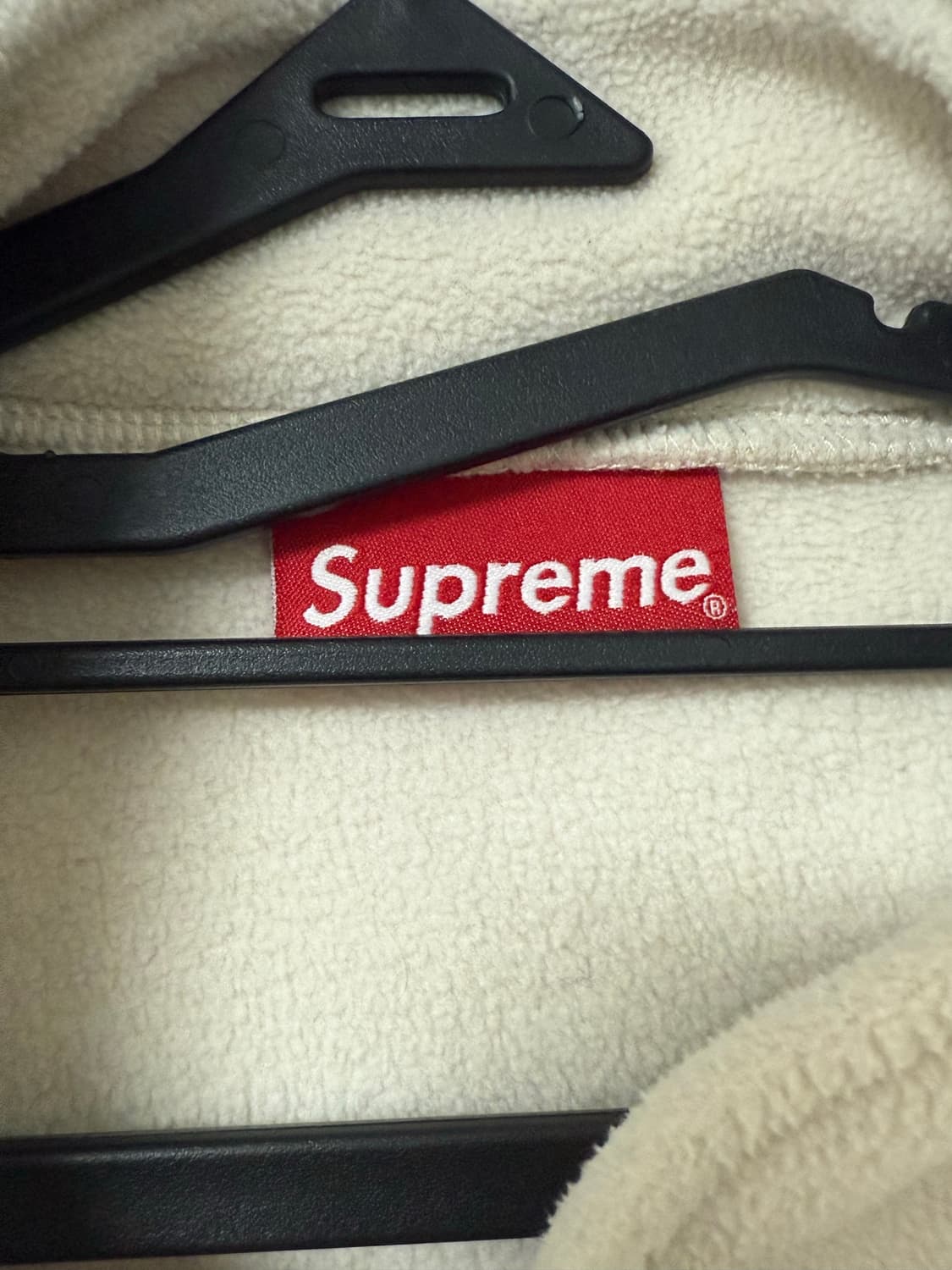 슈프림 폴리텍 아이보리 후리스 상품이미지4