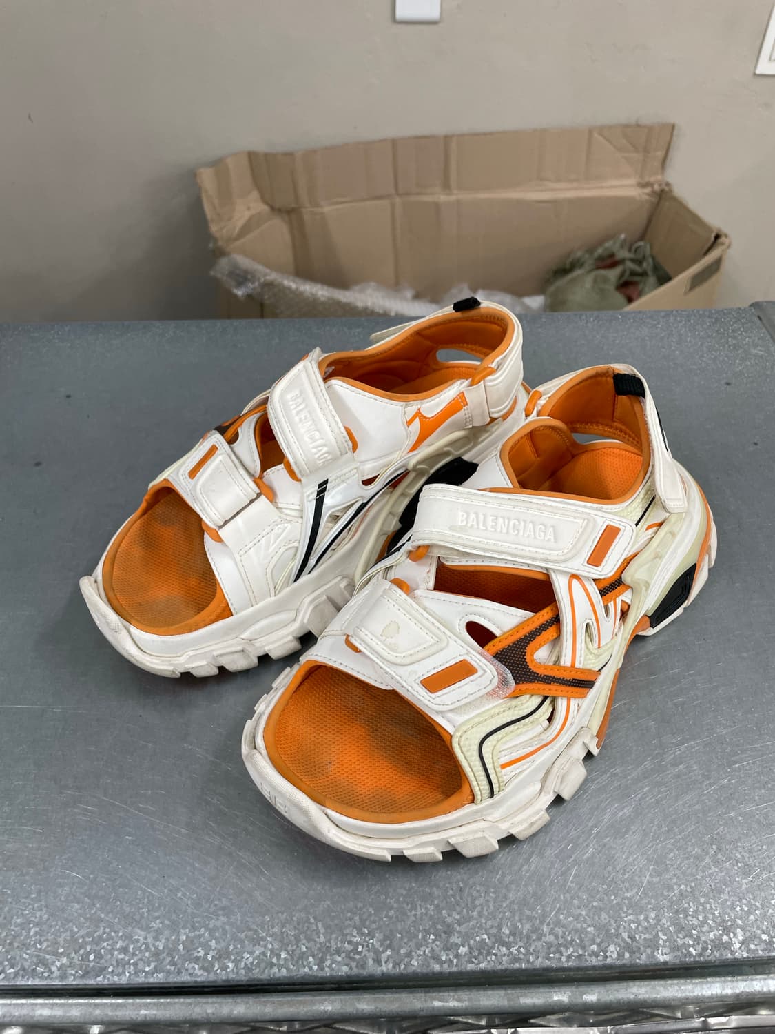 발렌시아가 트랙 샌들 37 (245) (gr-3996) 상품이미지2