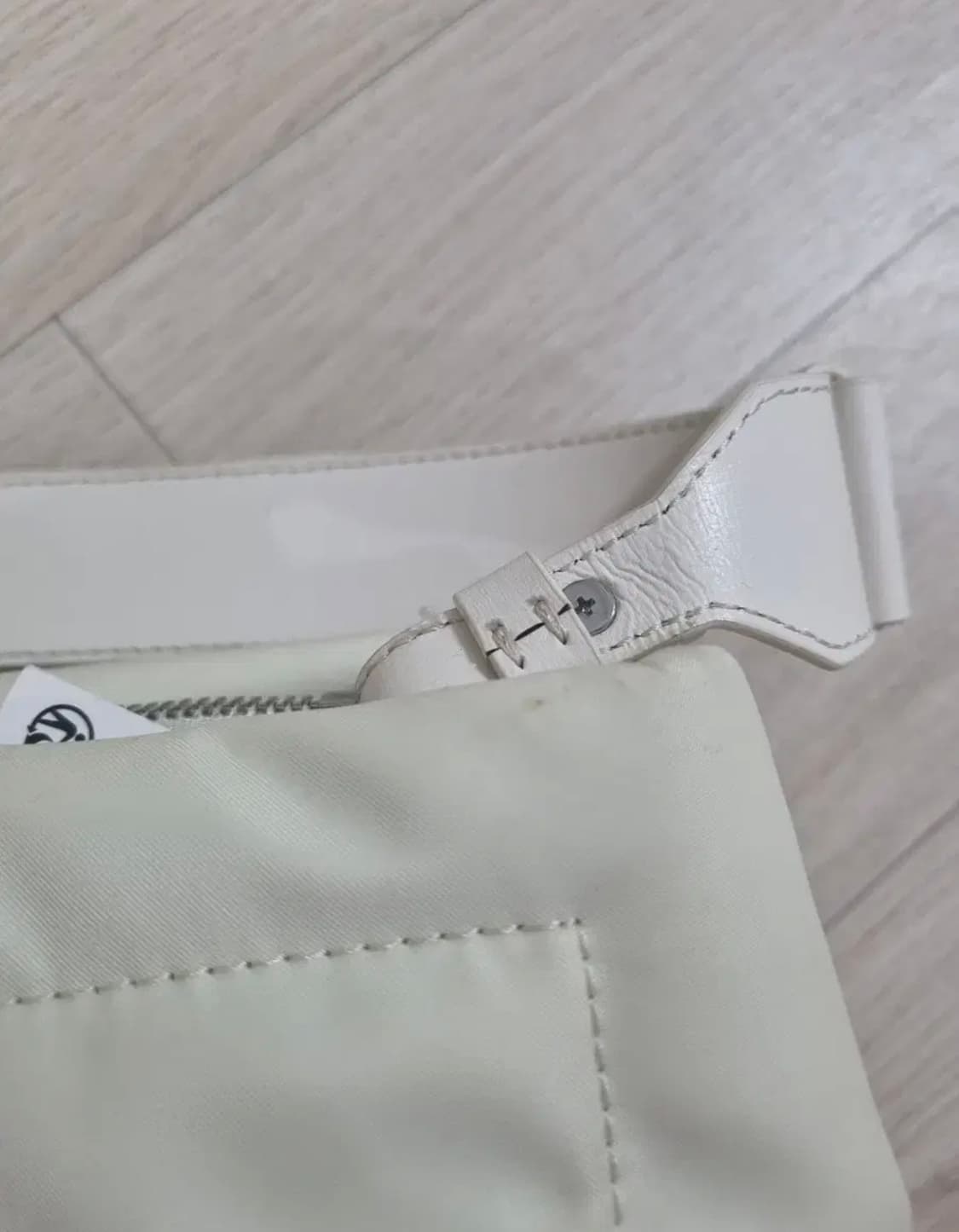 가니 필로우 바게트 백 상품이미지4