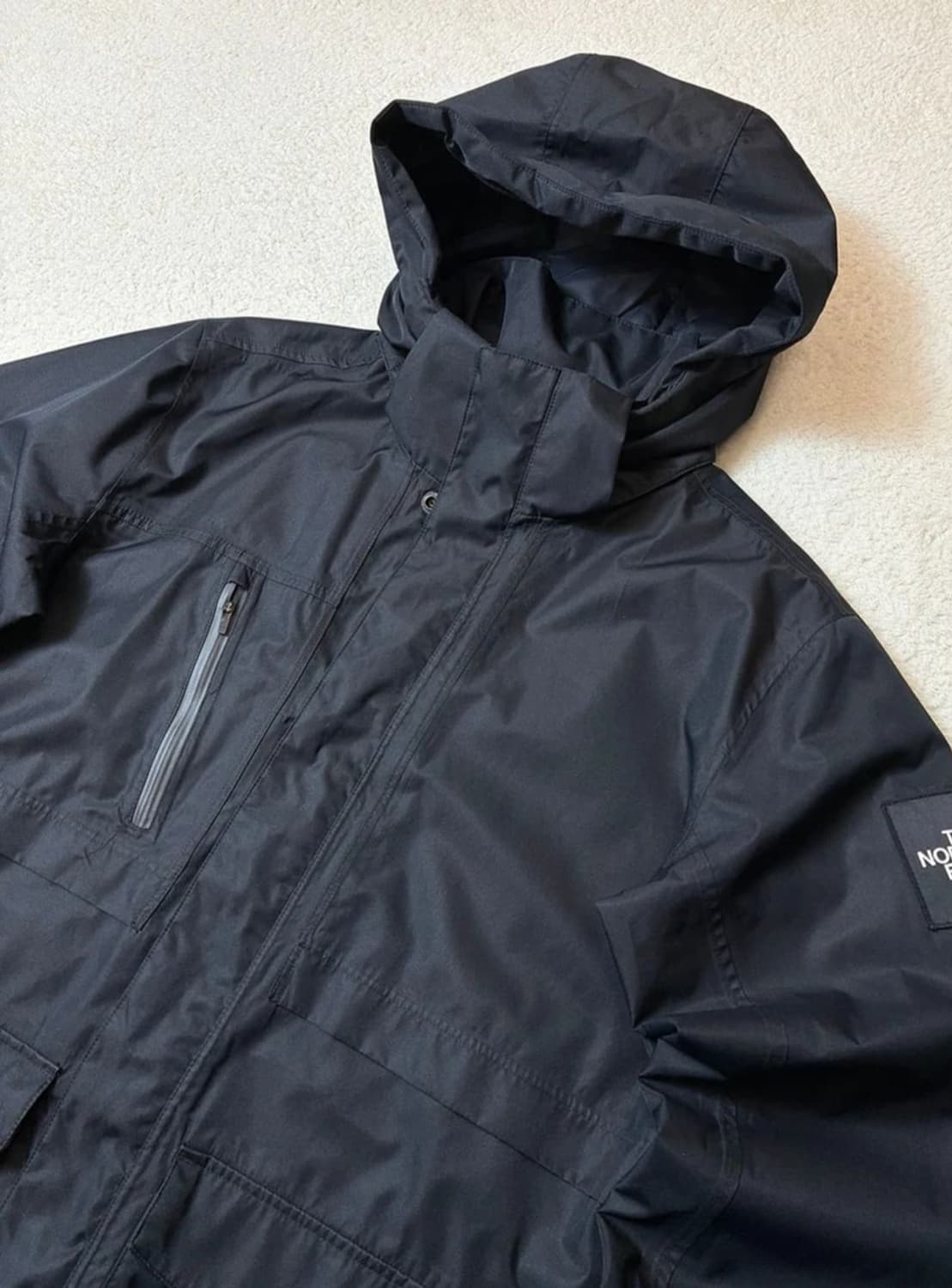 노스페이스 블랙 바람막이 19SS 품절급 L 100 상품이미지2