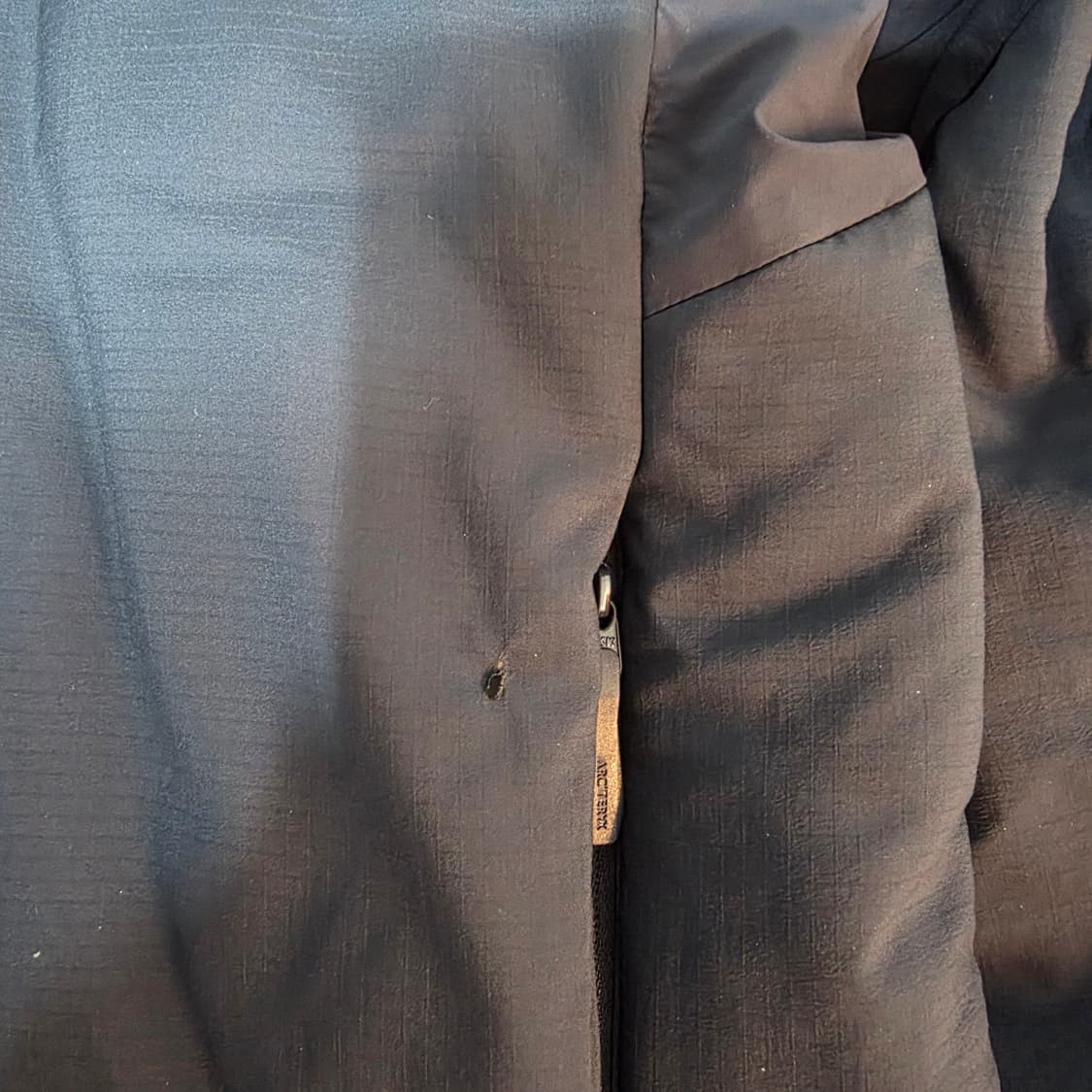 아크테릭스 아톰 AR 후디 L 사이즈(하자 O) 상품이미지2