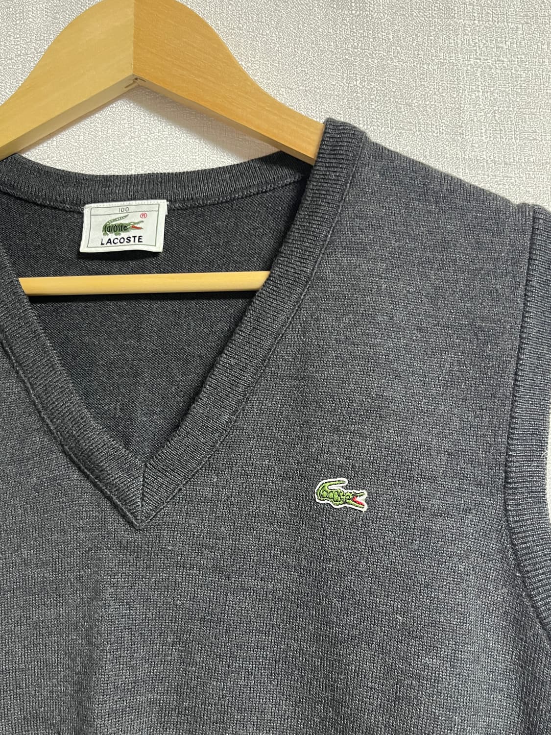 라코스테 모 브이넥 니트 베스트 L 상품이미지3