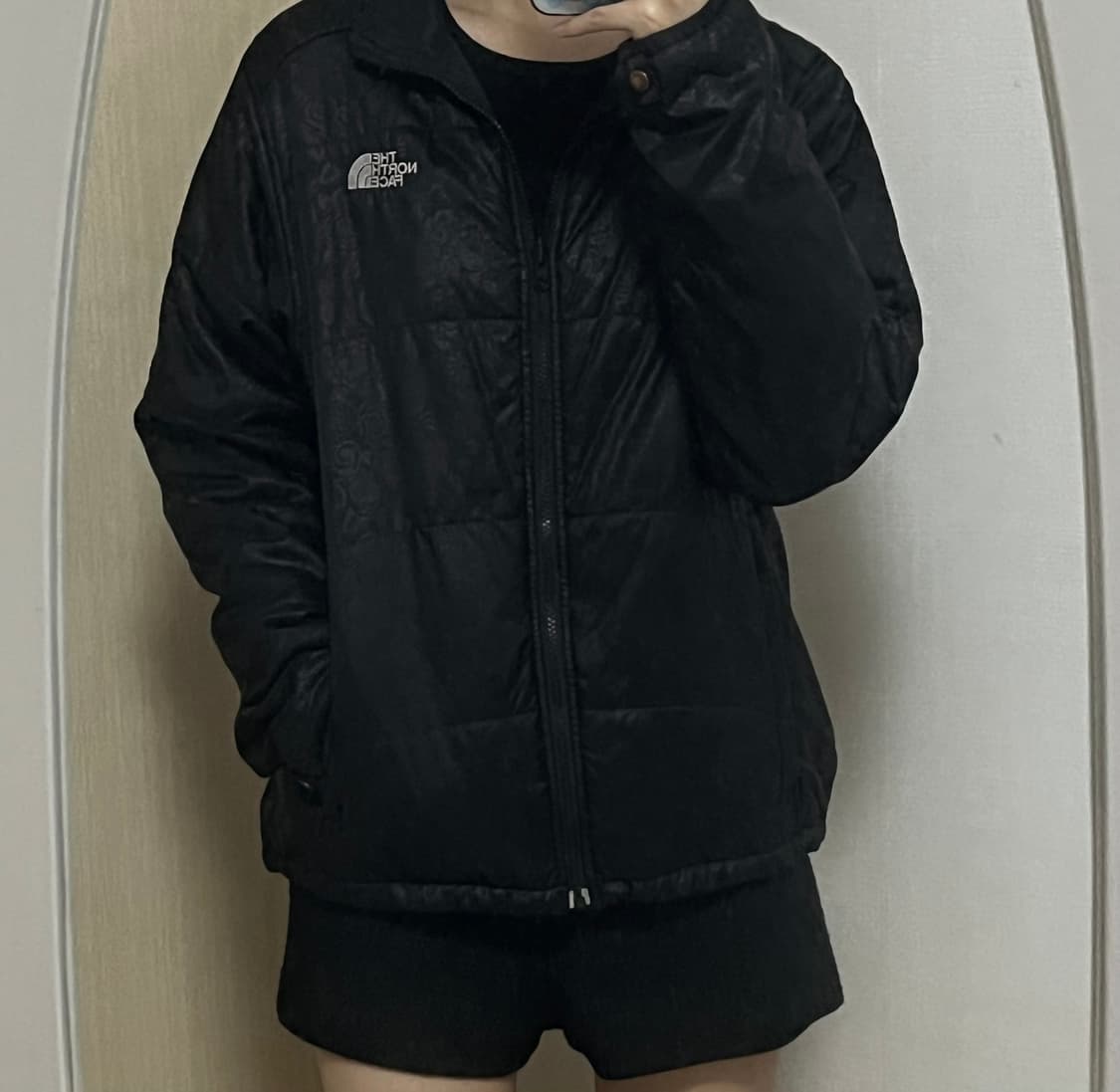 노스페이스 경량패딩 상품이미지4