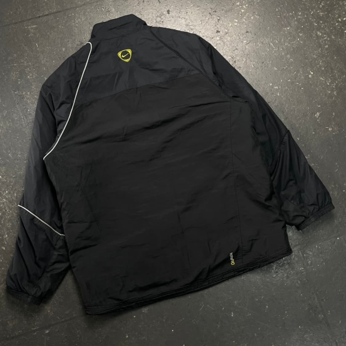 105 나이키 스우시 바람막이  상품이미지7