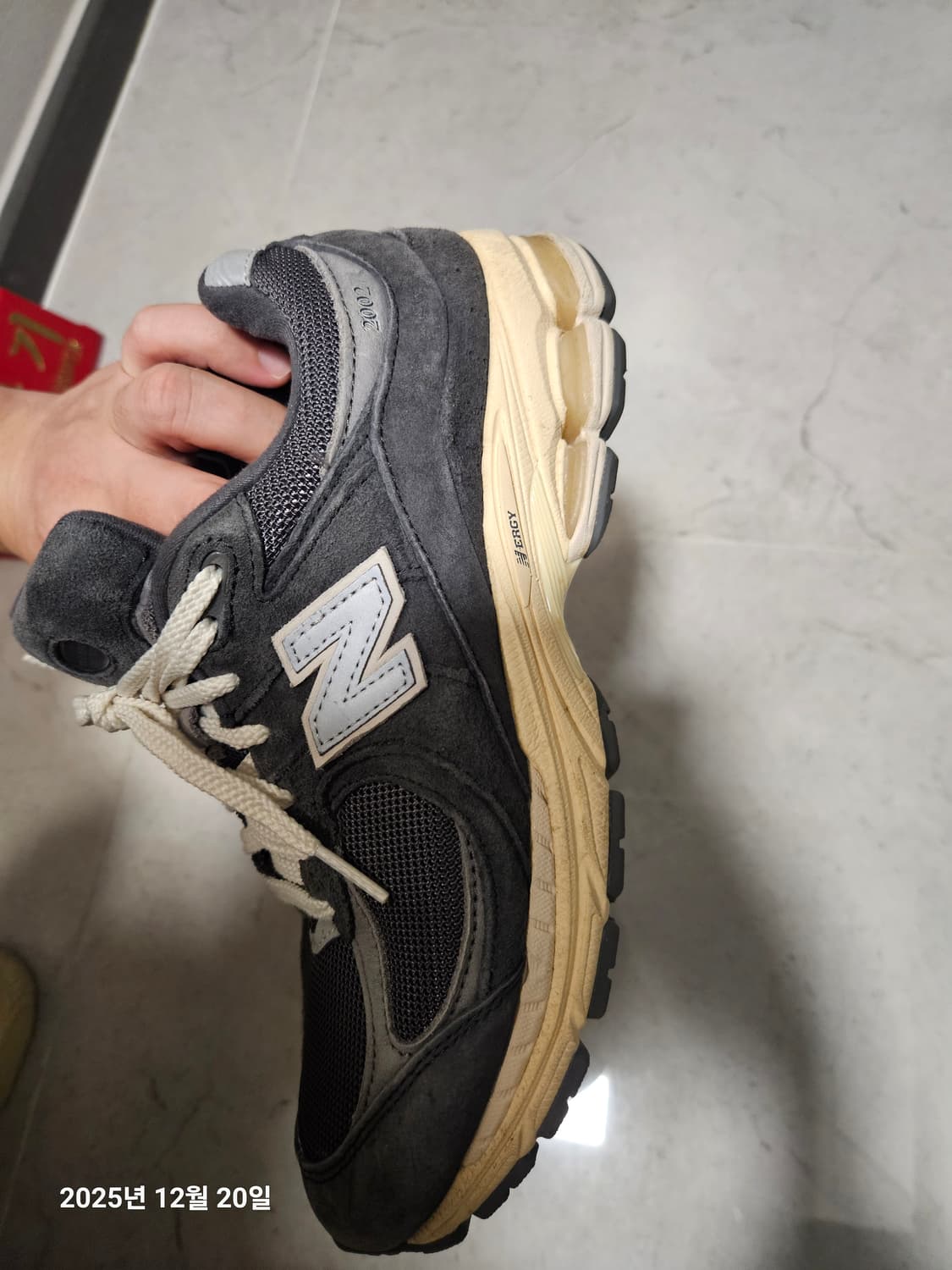 뉴발란스2002R 운동화 255 상품이미지7