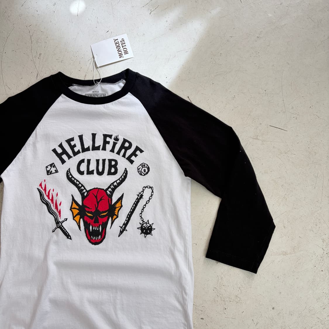 기묘한이야기 오피셜 빈티지 나그랑 티셔츠 S 상품이미지2