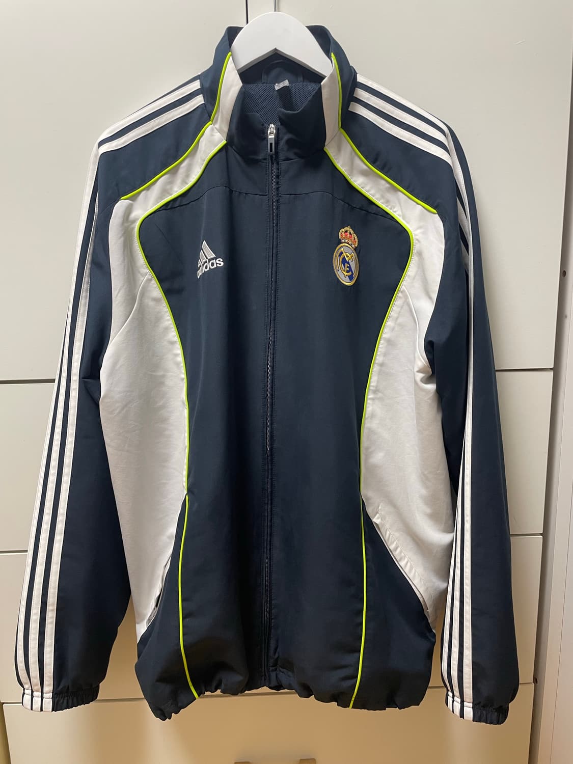 아디다스 레알 마드리드 UBP 트랙탑 나이트 네이비 XL 상품이미지2