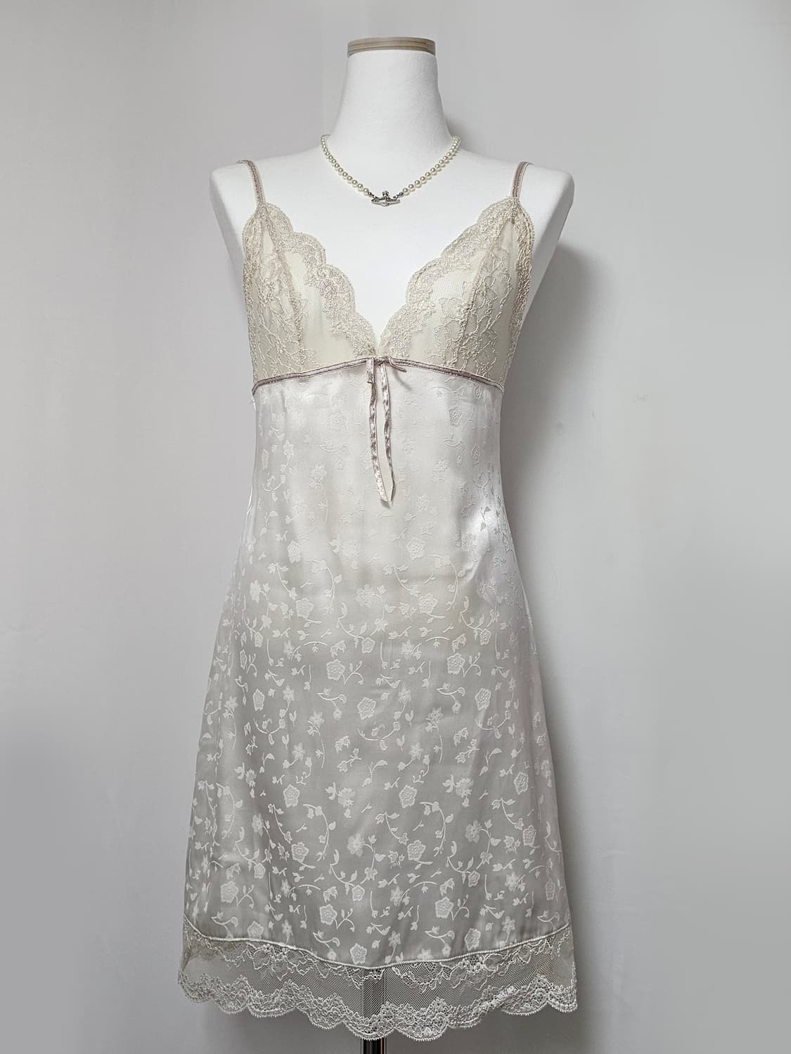 White lace slip dress 상품이미지1