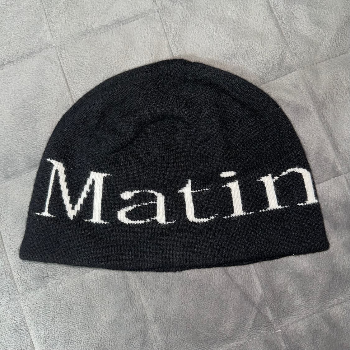 [OS] 마뗑킴 로고 자카드 숏 비니 블랙 상품이미지2