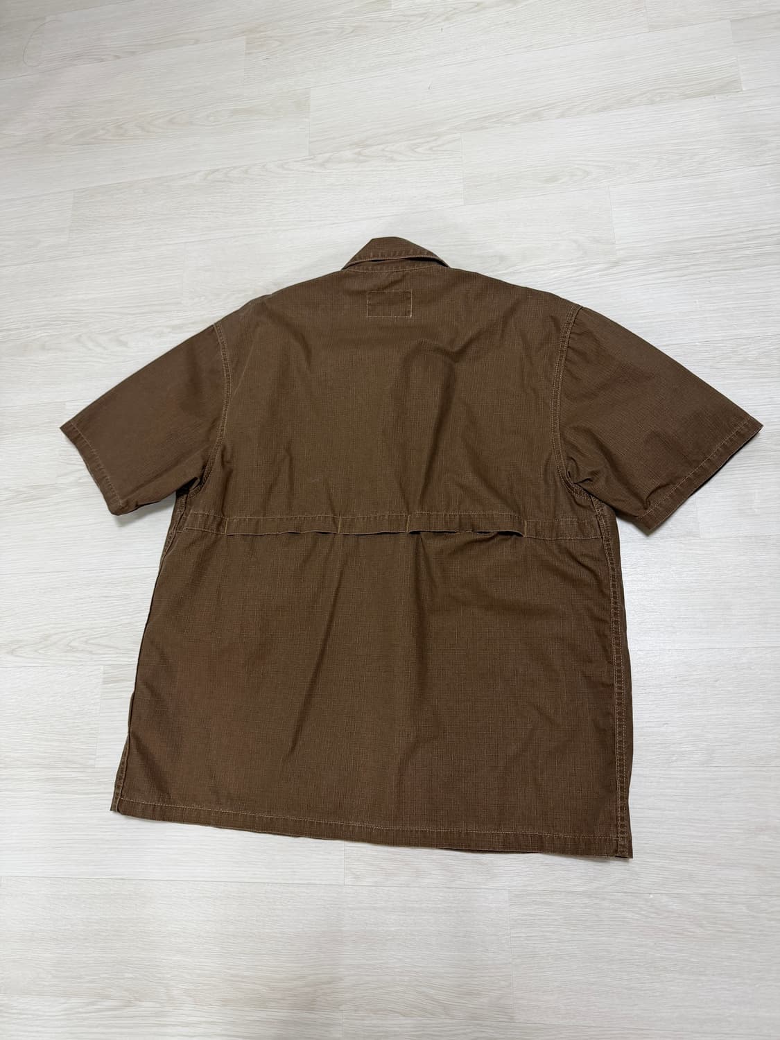 칼하트 WYNTON SHIRT L size 판매합니다 상품이미지2