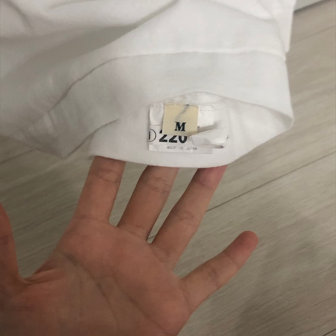 케어 완료 ) 휴먼메이드 포켓 북극곰 M 슬리브 상품이미지3