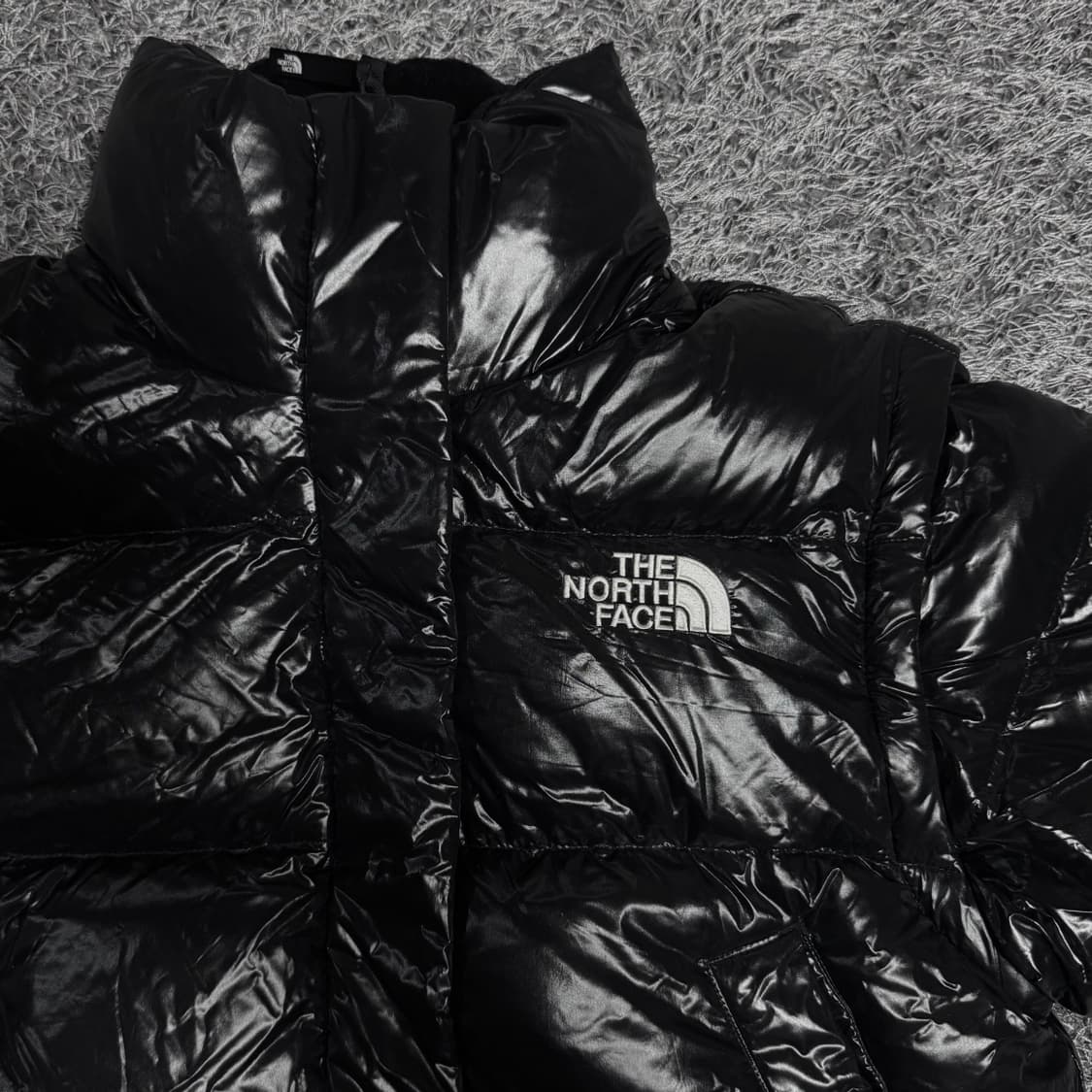 (W) 노페 노스페이스 화이트 라벨 글로시 디테처블 다운 자켓 블랙 상품이미지3