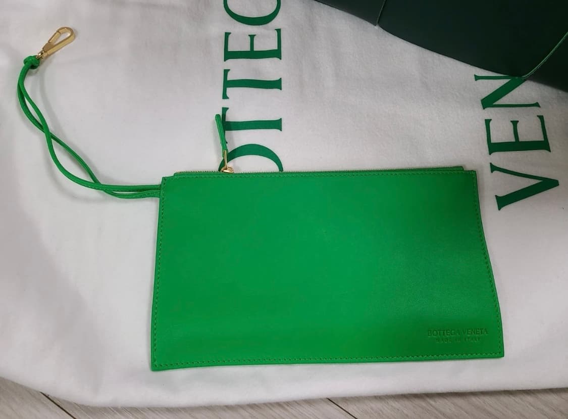 보테가 베네타 아르코 토트백MM 상품이미지4