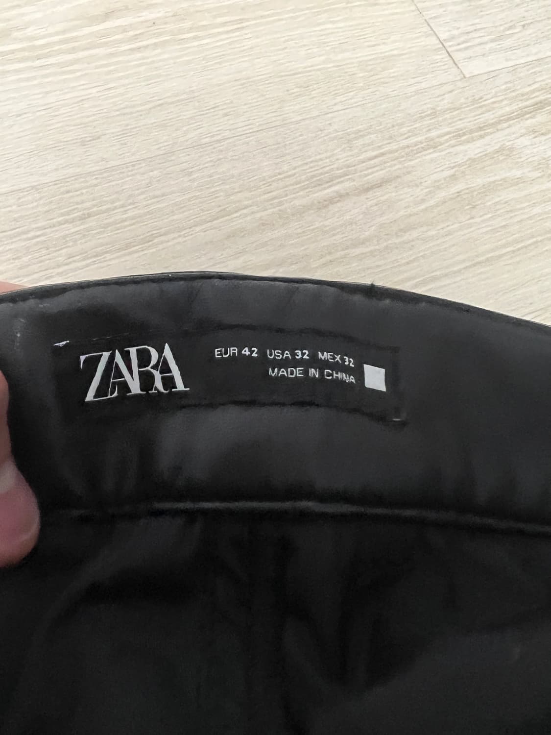 자라 레더팬츠 32 상품이미지3