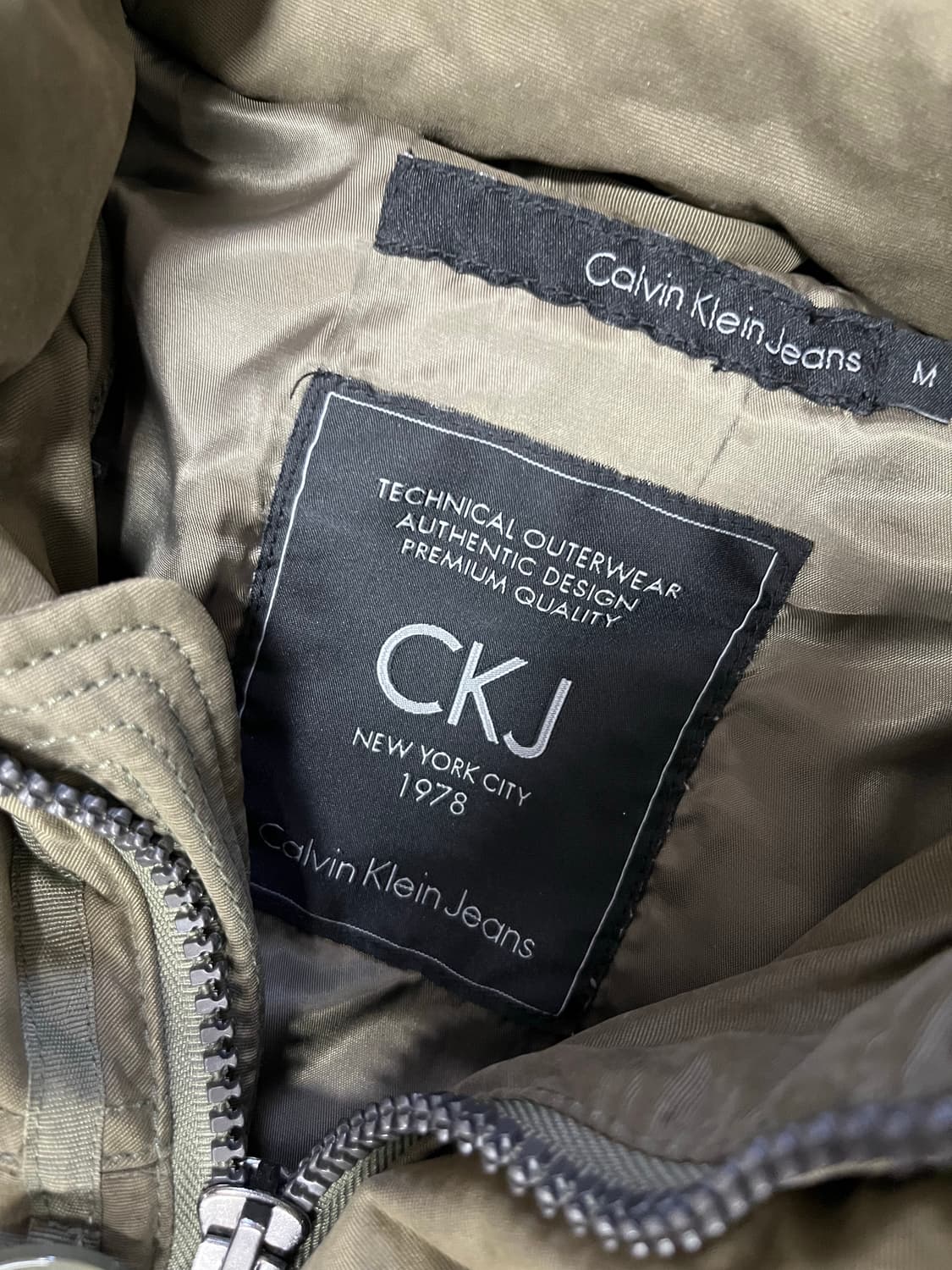 캘빈클라인 덕다운 점퍼 105 상품이미지3