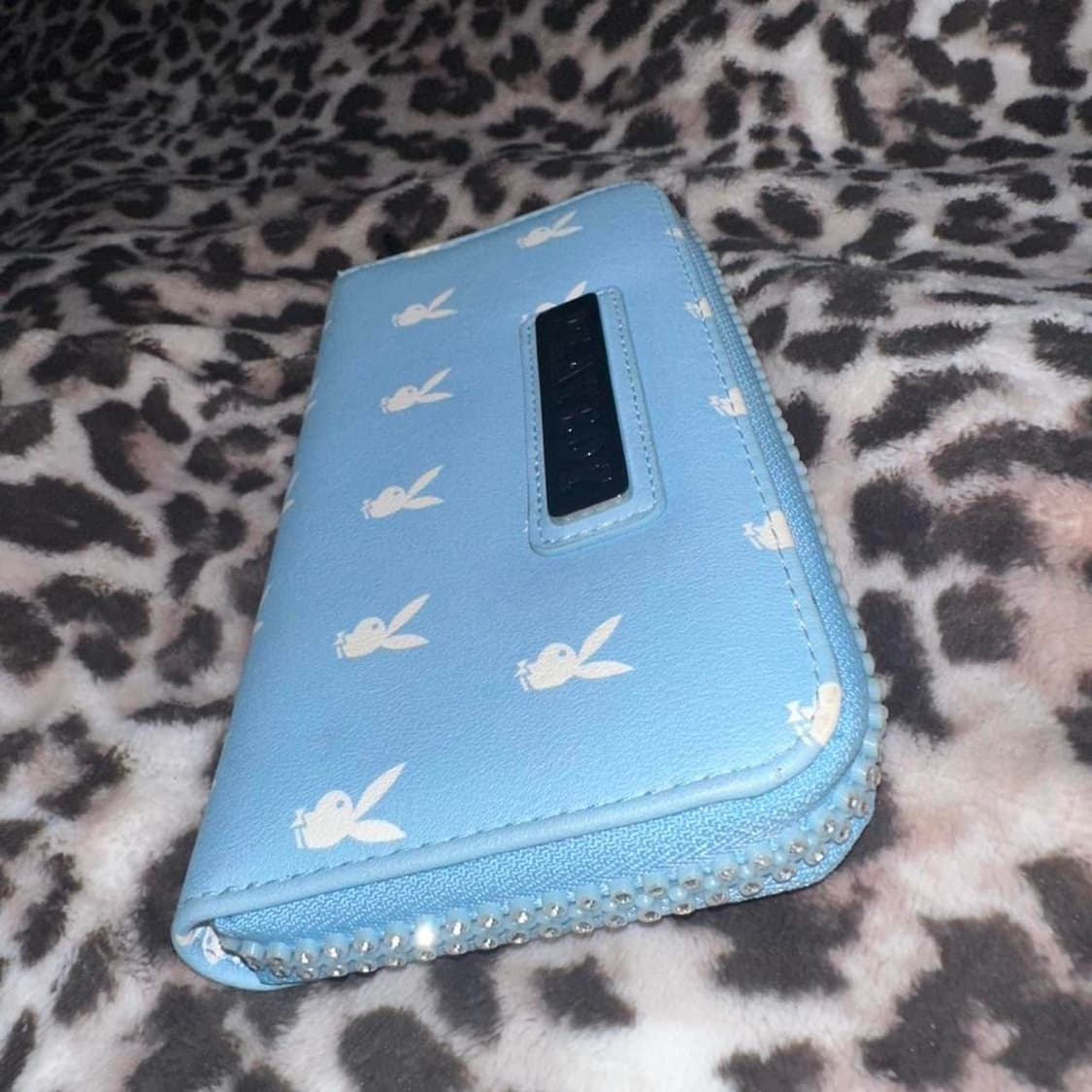 플레이보이 버니 패턴 지퍼 지갑 스카이블루 상품이미지5