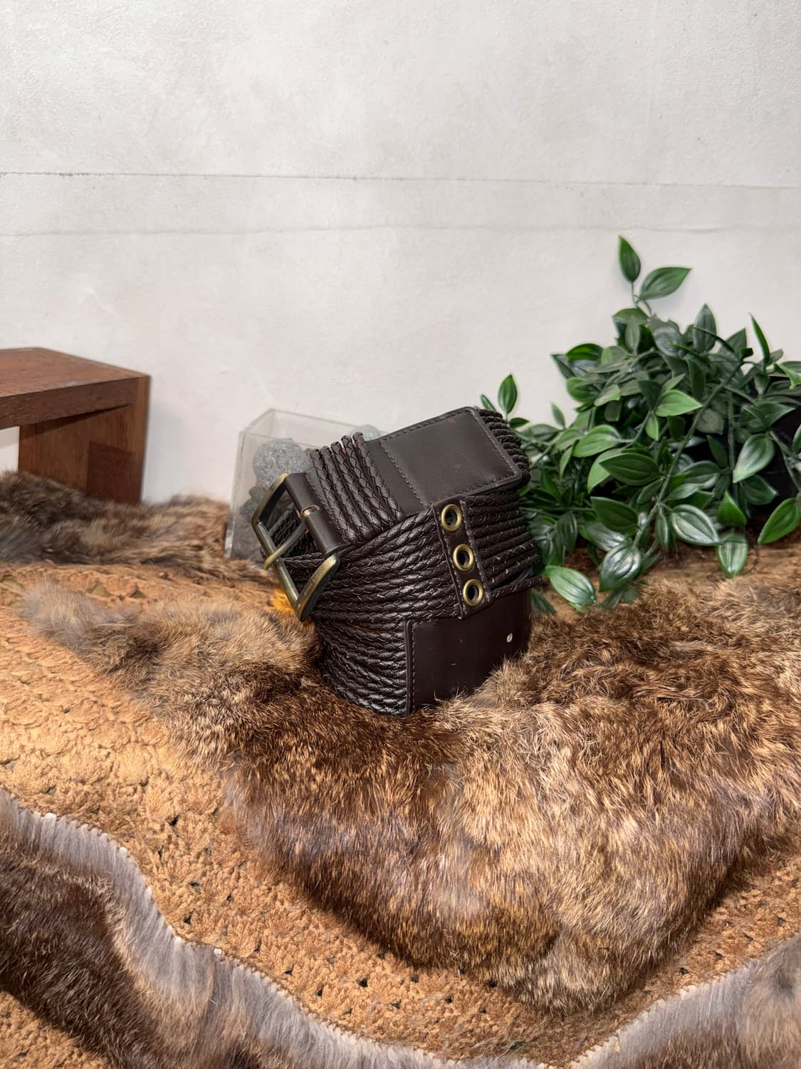 Anne Klein dark brown eyelet strap belt 상품이미지1