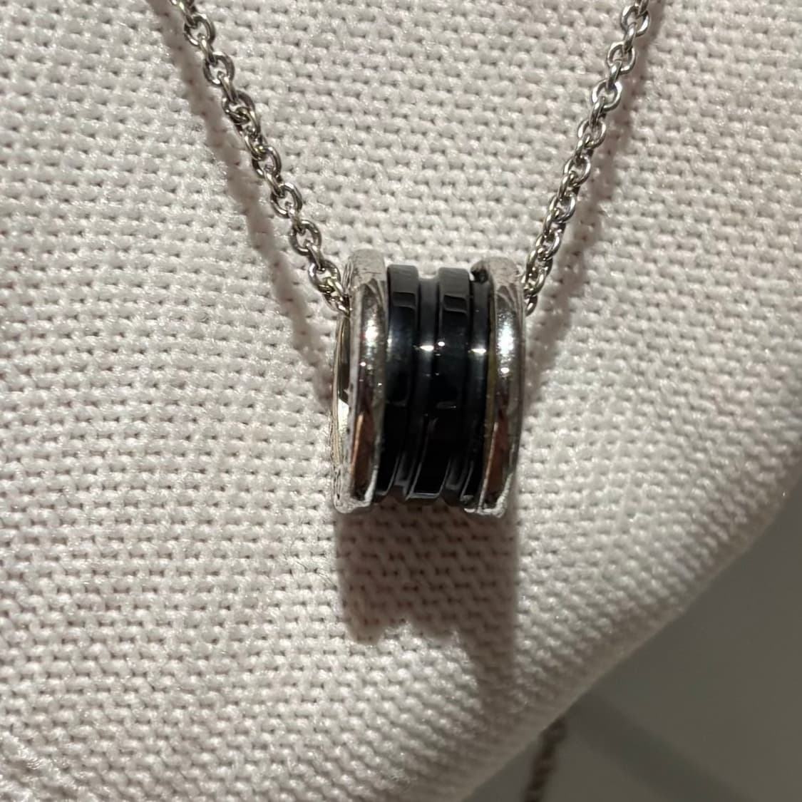 불가리 세이브 더 칠드런 목걸이 상품이미지2