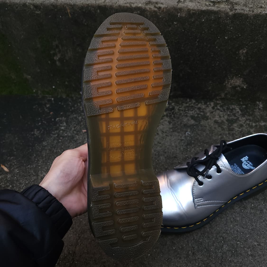 [9UK] 닥터마틴 1461 3홀 Silver (280~285) 상품이미지4