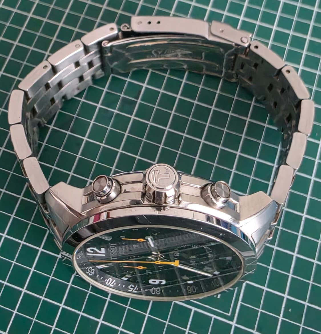 티쏘 (TISSOT) PRC200 쿼츠 크로노그래프 검판메탈 시계 (보증 상품이미지5