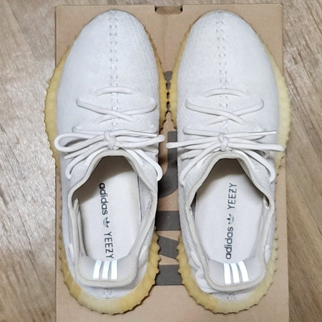 아디다스 280 이지부스트 크림화이트 상품이미지4