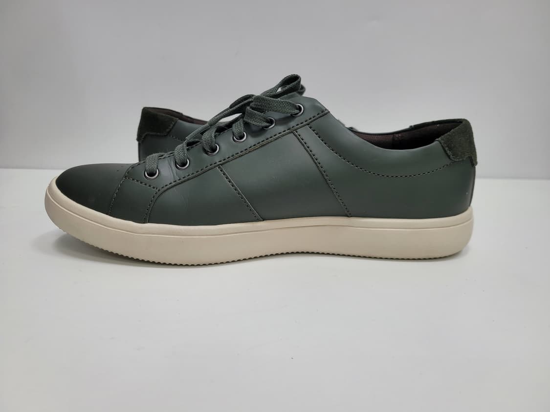 락포트 스니커즈 자비스 레이스 투 토 CI 2198 / 남 260
 상품이미지3