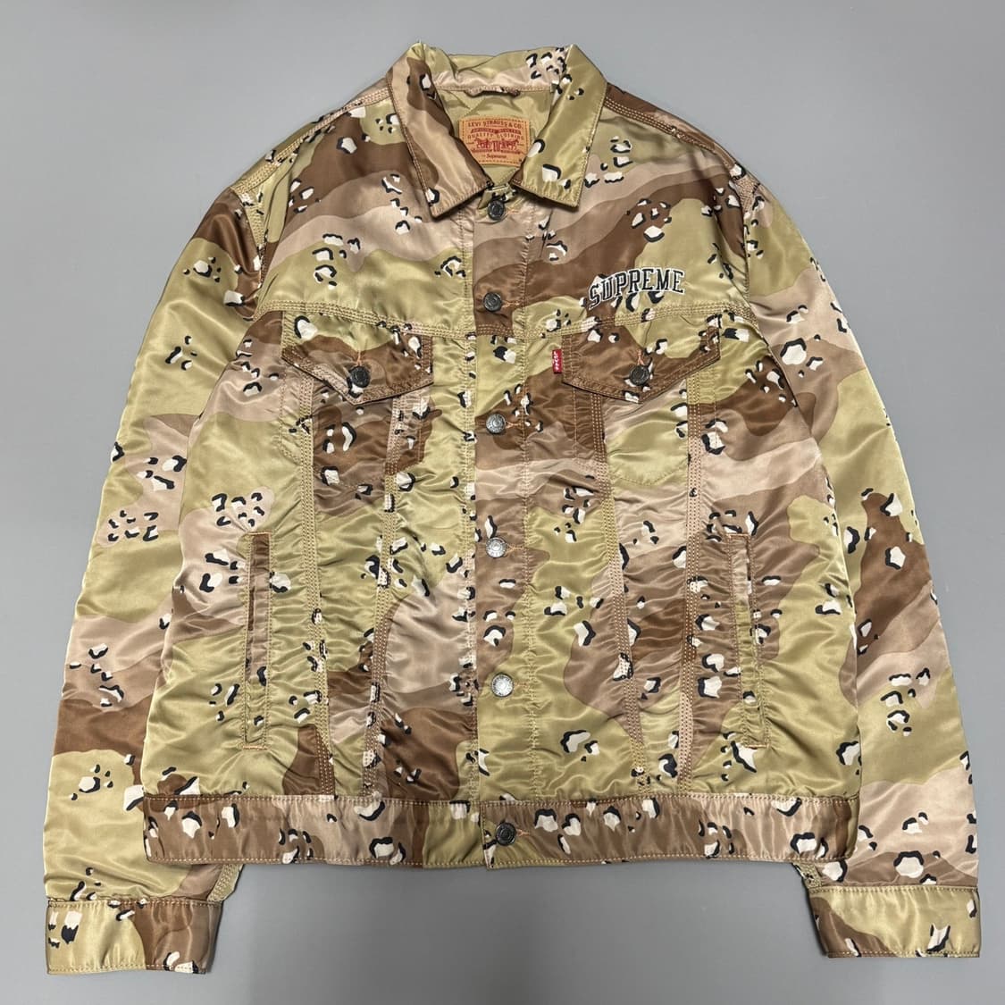 슈프림 X 리바이스 19fw week9 초콜릿칩 카모 퀄팅 트러커 자켓 상품이미지10