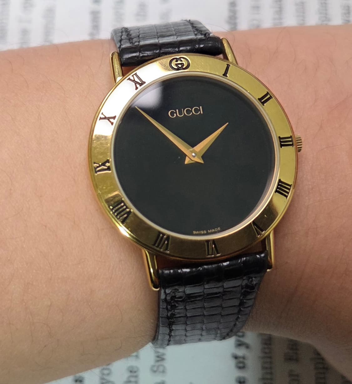 빈티지 구찌 클래식 3000.2.M 오닉스블랙 칼침핸즈 로만베젤 
 상품이미지10