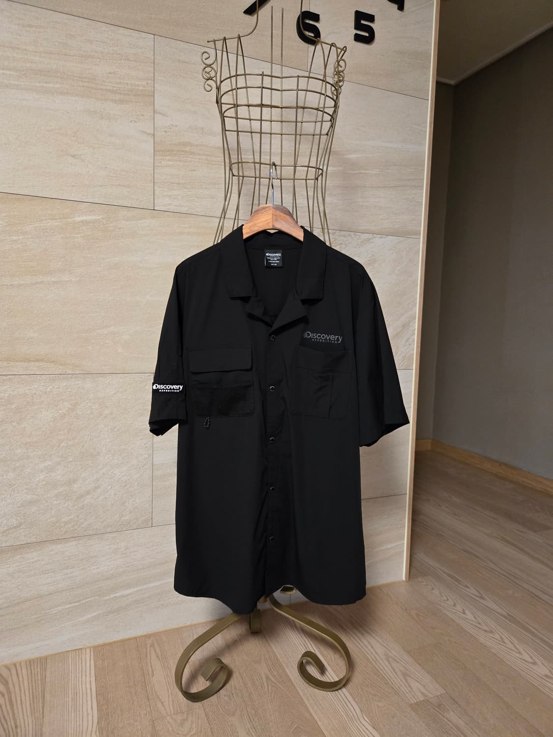 [100] 디스커버리 남성 반팔 셔츠 상품이미지1