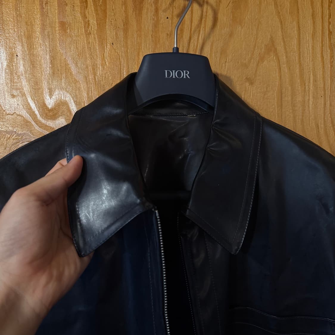 에르메스 페이크 가죽 자켓 판매 합니다. 상품이미지2