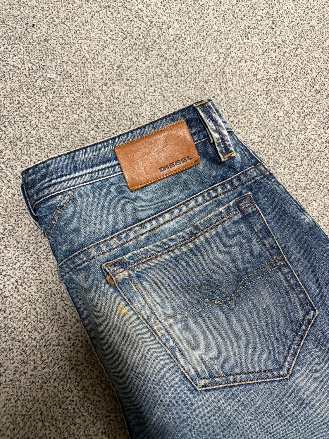 디젤 슬림 스트레이트 빈티지 데님 상품이미지3