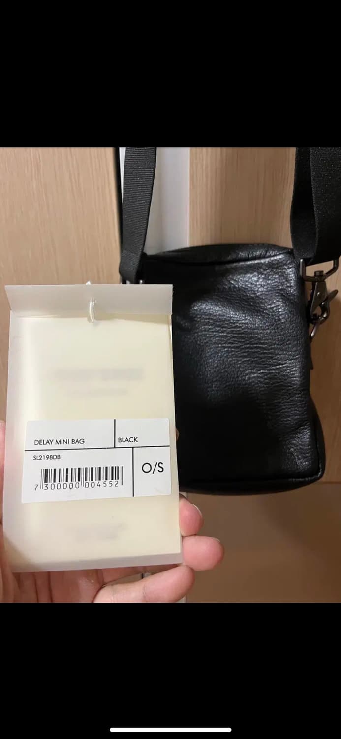 아워레가시 딜레이 미니백 블랙 팝니다 상품이미지6