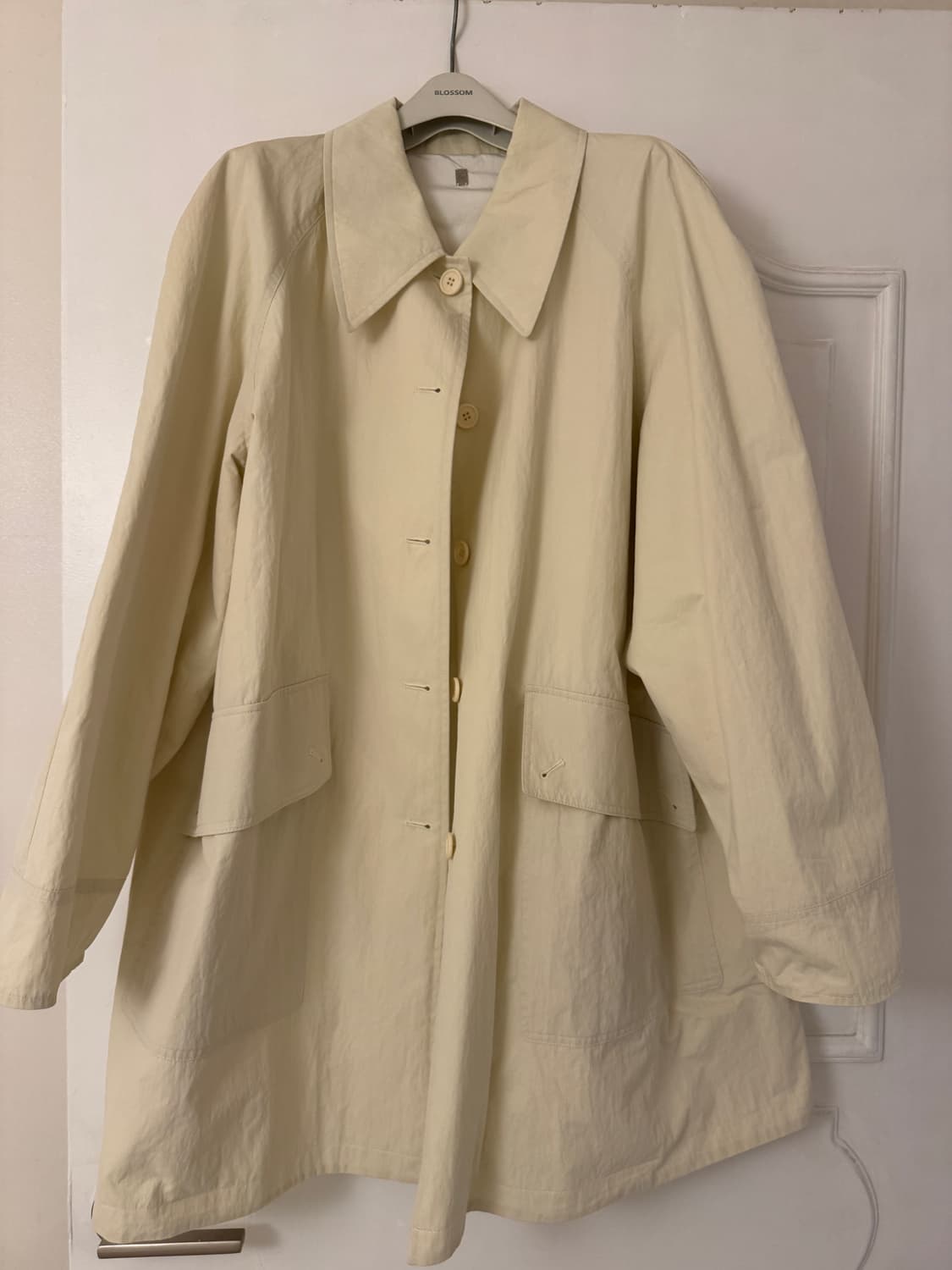 LYSM 러브유쏘머치 리버시블 트렌치 코트 상품이미지6