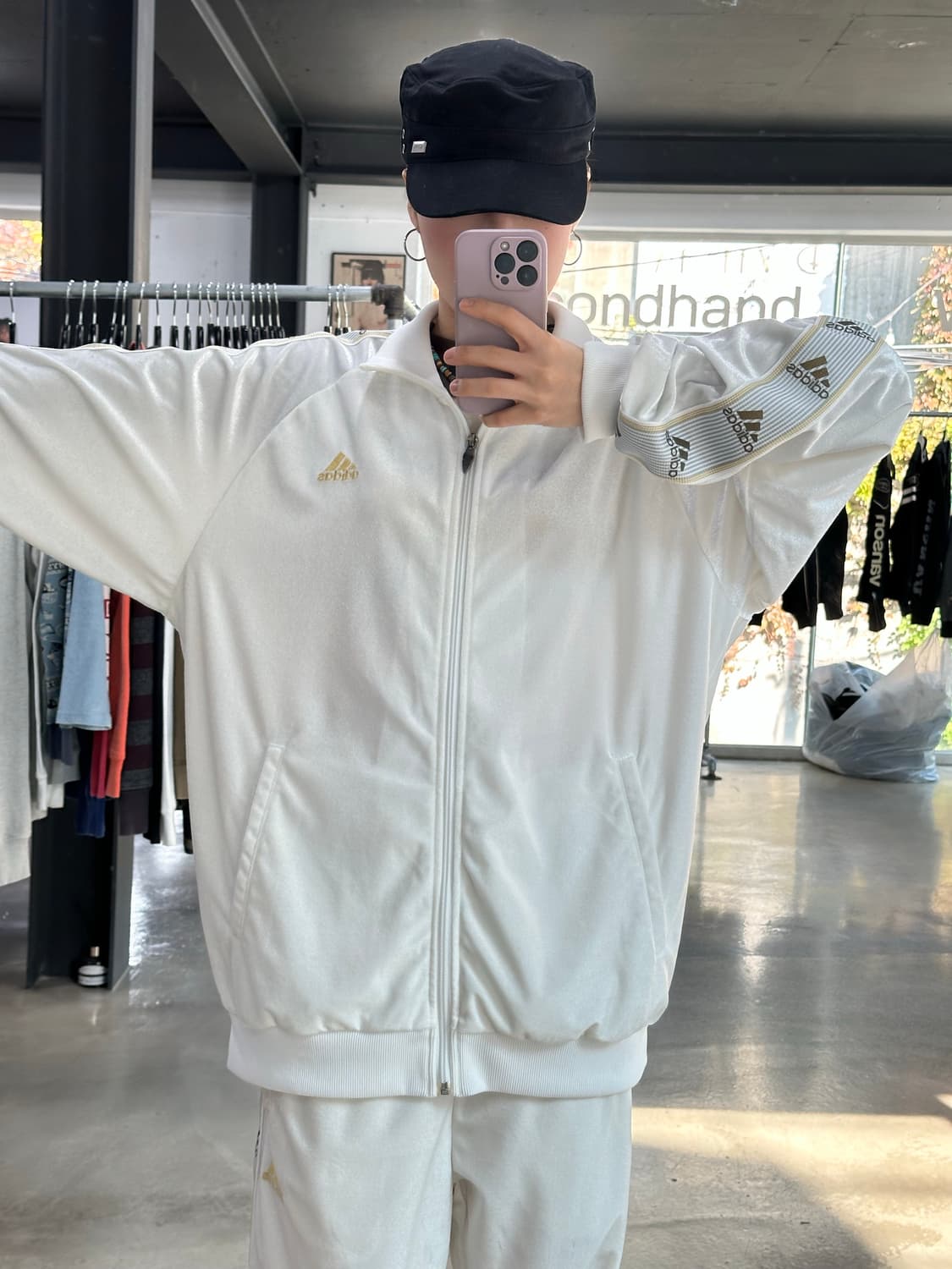 아디다스 크림벨루어 초코바닐라 트랙져지팬츠 셋업 상품이미지2