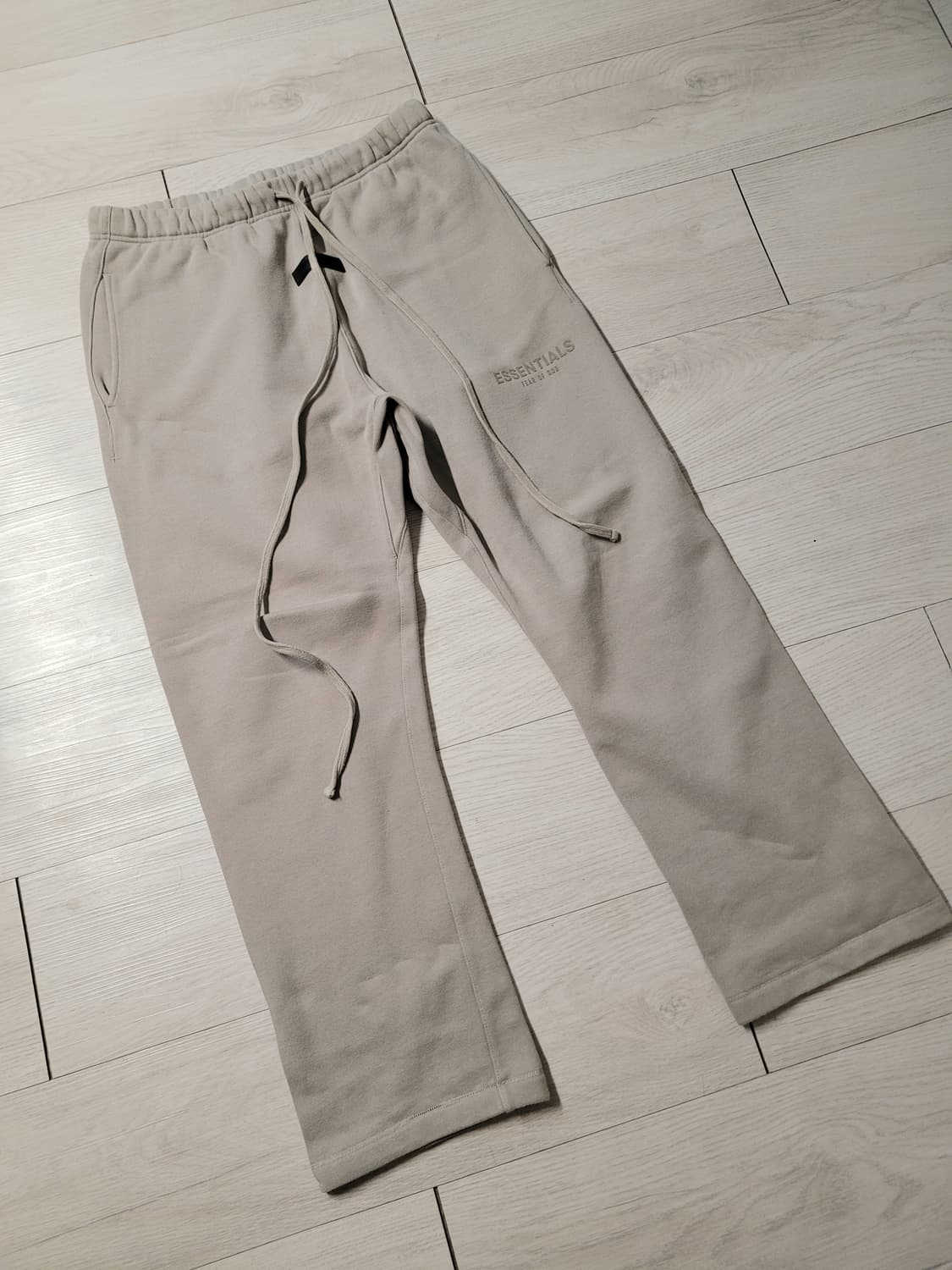 피오브갓 에센셜 릴랙시드 스웻팬츠 M 상품이미지1