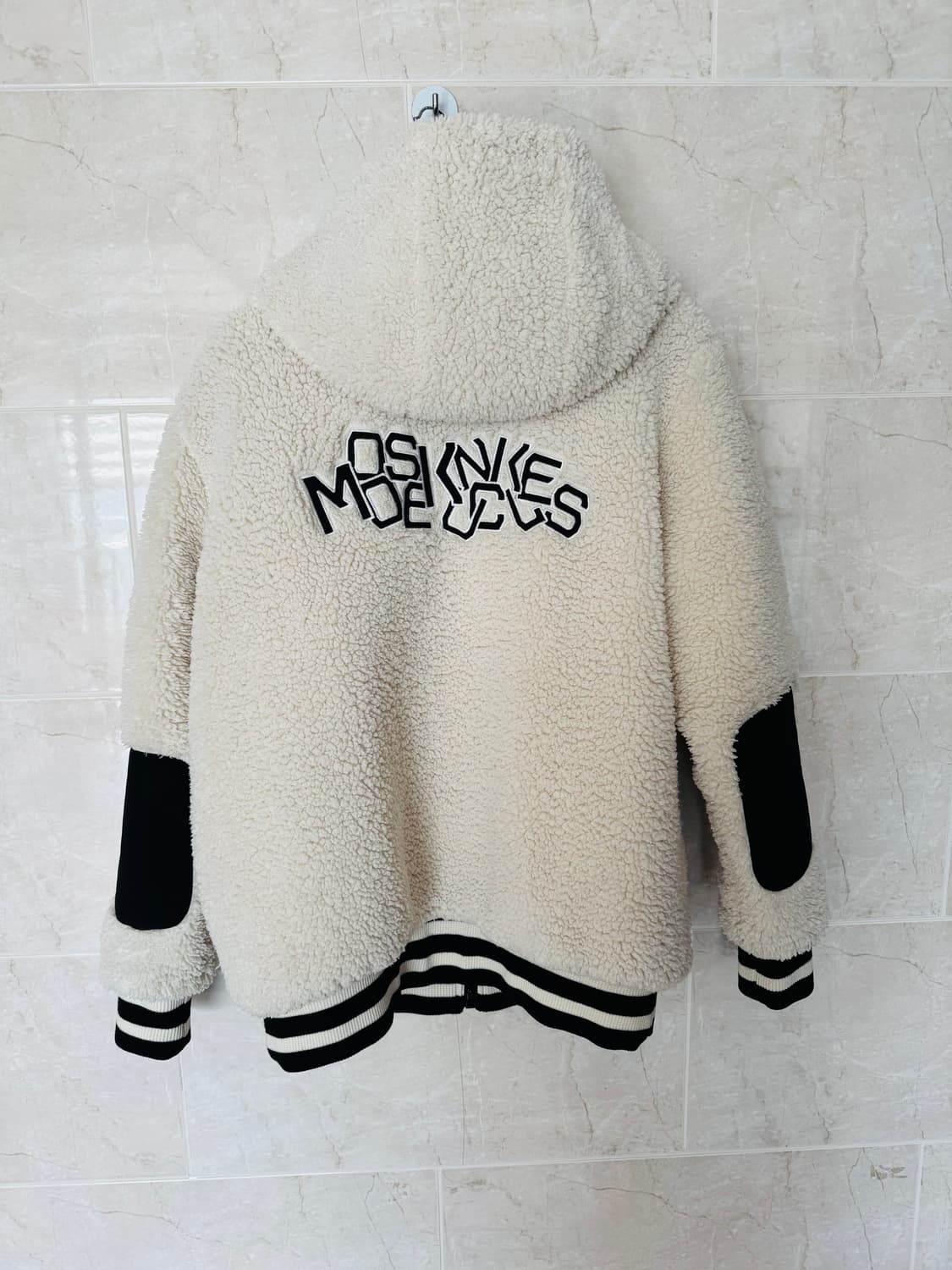 [명품] 무스너클 패딩후리스 XL 상품이미지1