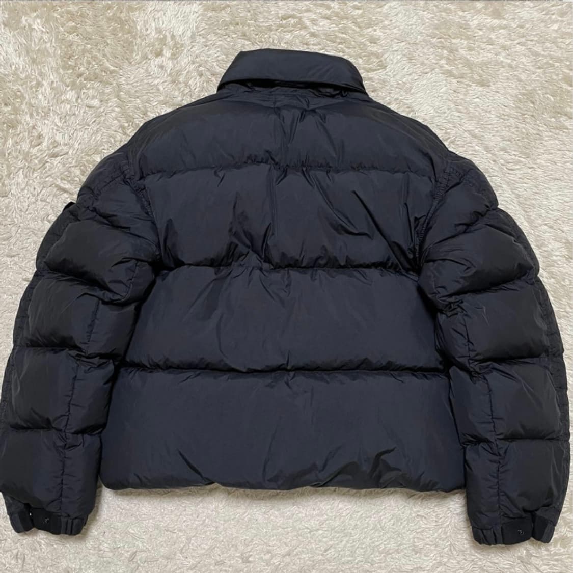 스톤아일랜드 크링클랩스 23FW 논후드 패딩 상품이미지2