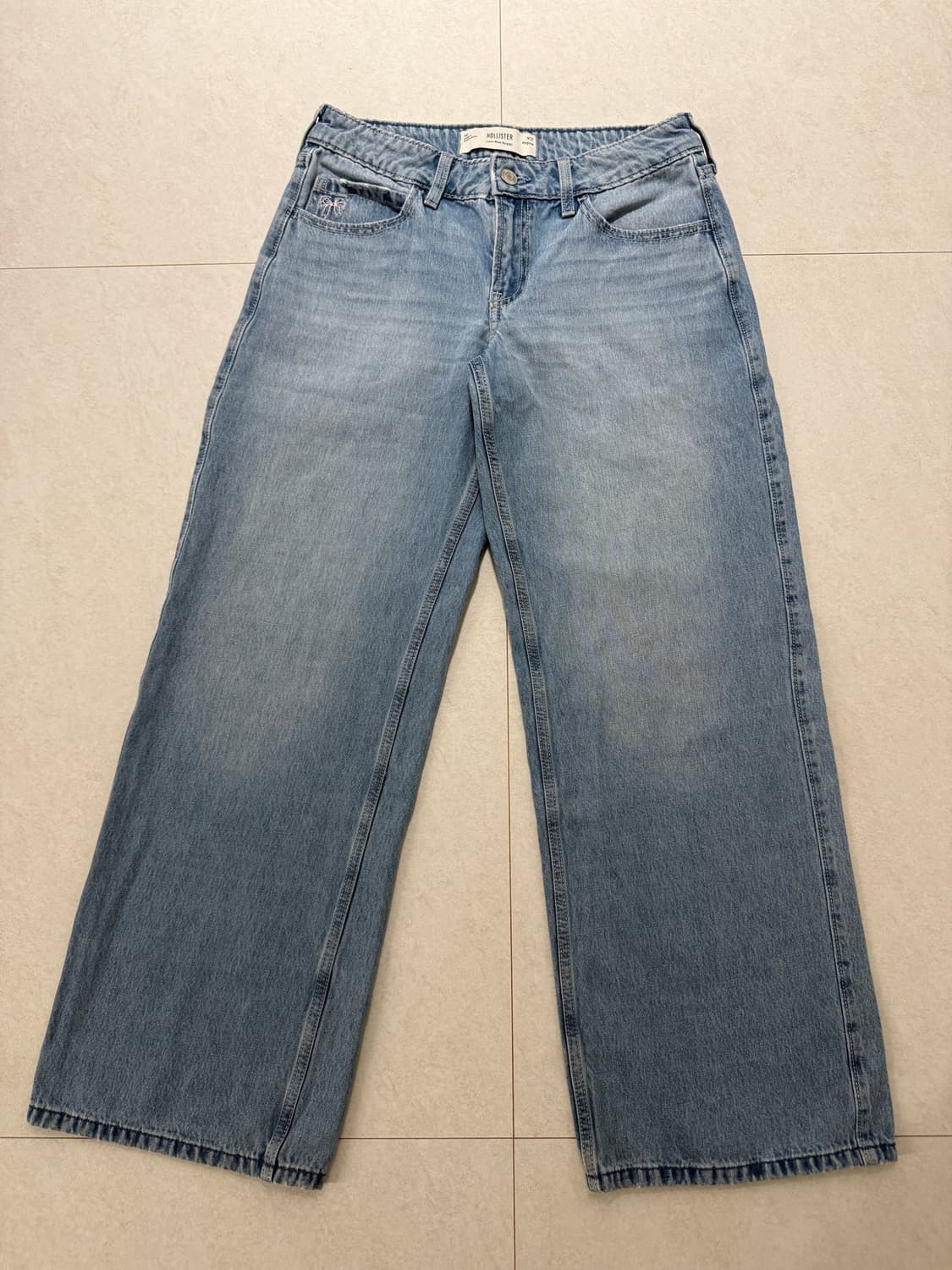 Hollister 리본 자수 배기 데님 팬츠 상품이미지2