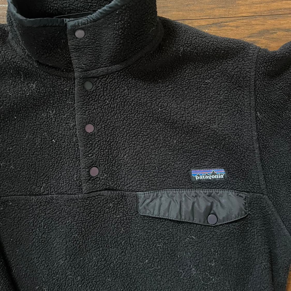 13FW 파타고니아 클래식 신칠라 스냅-티 플리스 풀오버 블랙 상품이미지2