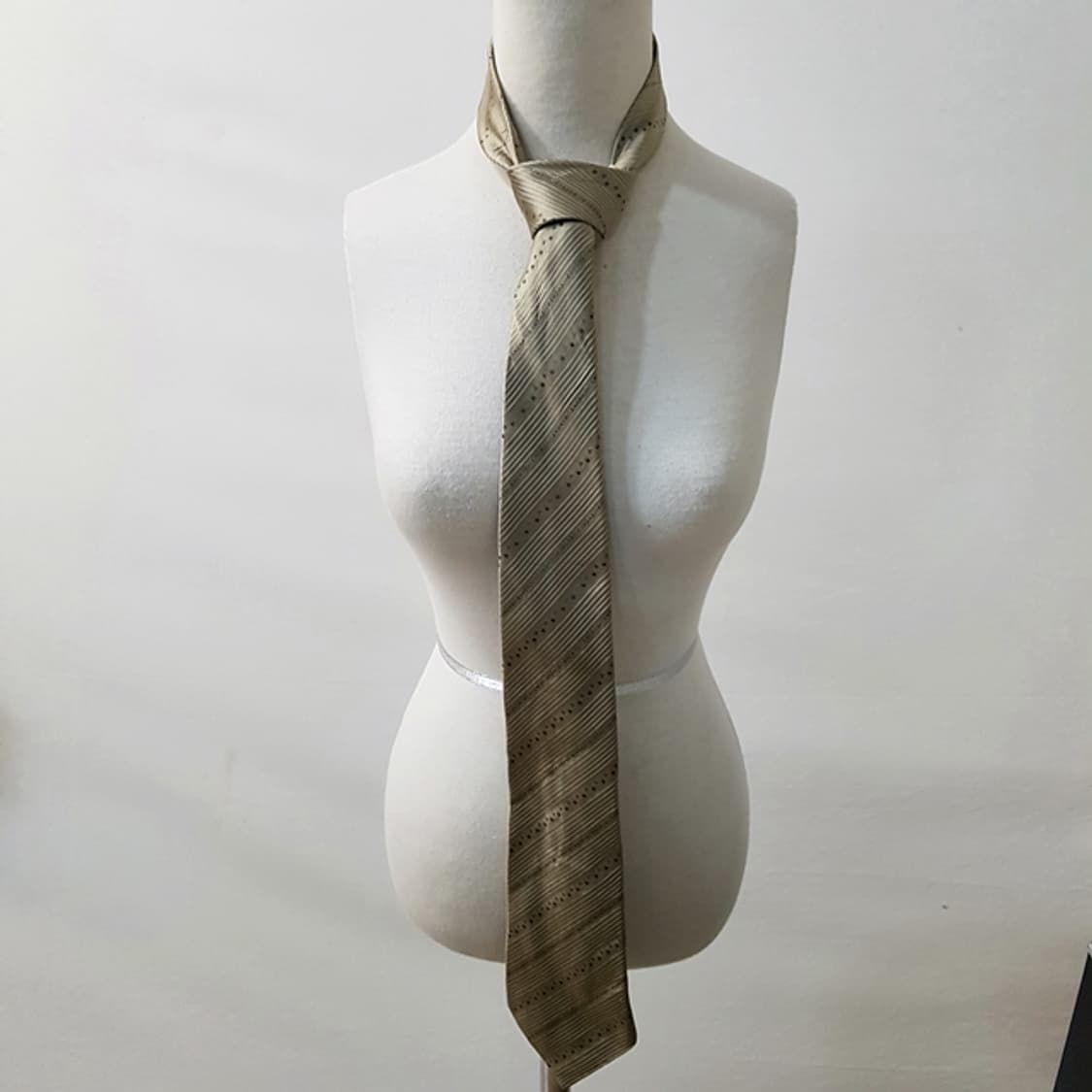 GIVENCHY 지방시 실크 넥타이 상품이미지1