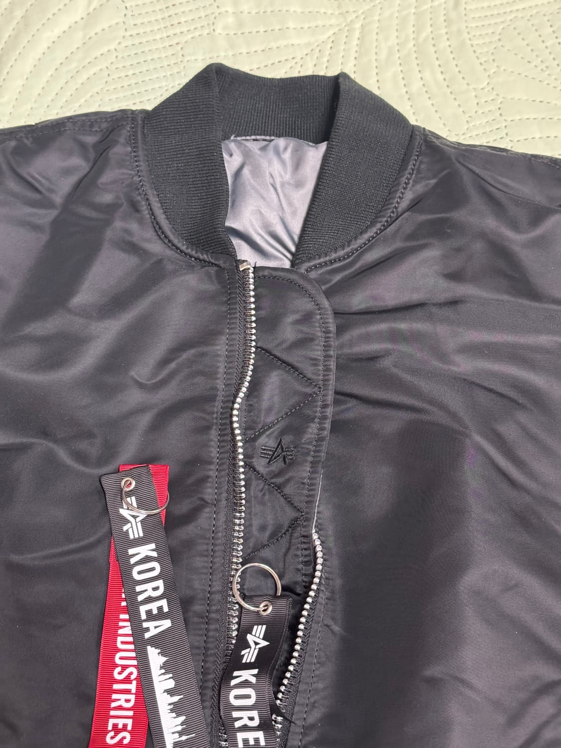 일파인더스트리 ma1봄버 블랙 새상품 상품이미지3