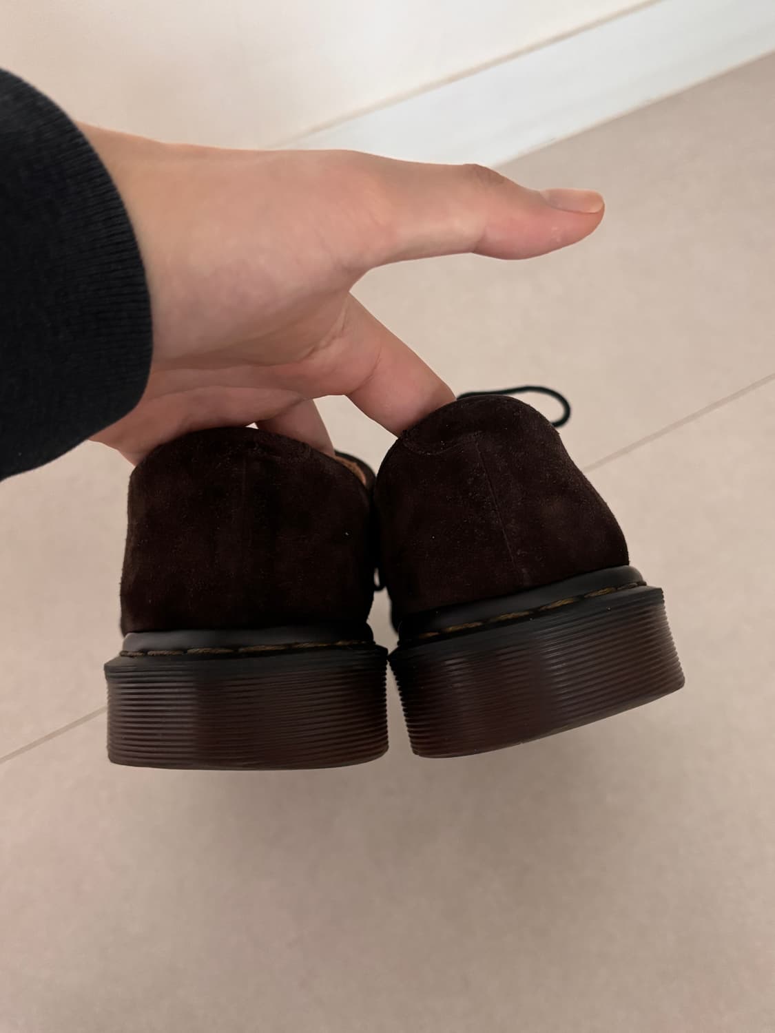 닥터마틴 2046 더비 - 에이징된 다크브라운 스웨이드 (270) 상품이미지6