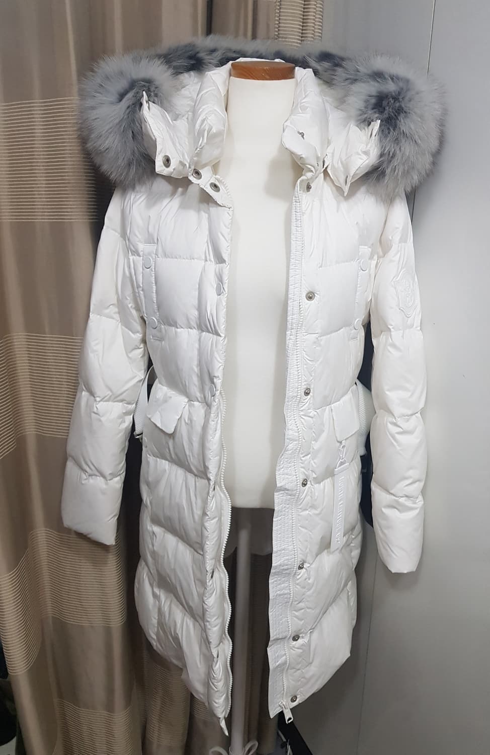 정가499000원 택있음)버커루DIVO 프리미엄 덕 다운 롱패딩 XS 새 상품이미지8