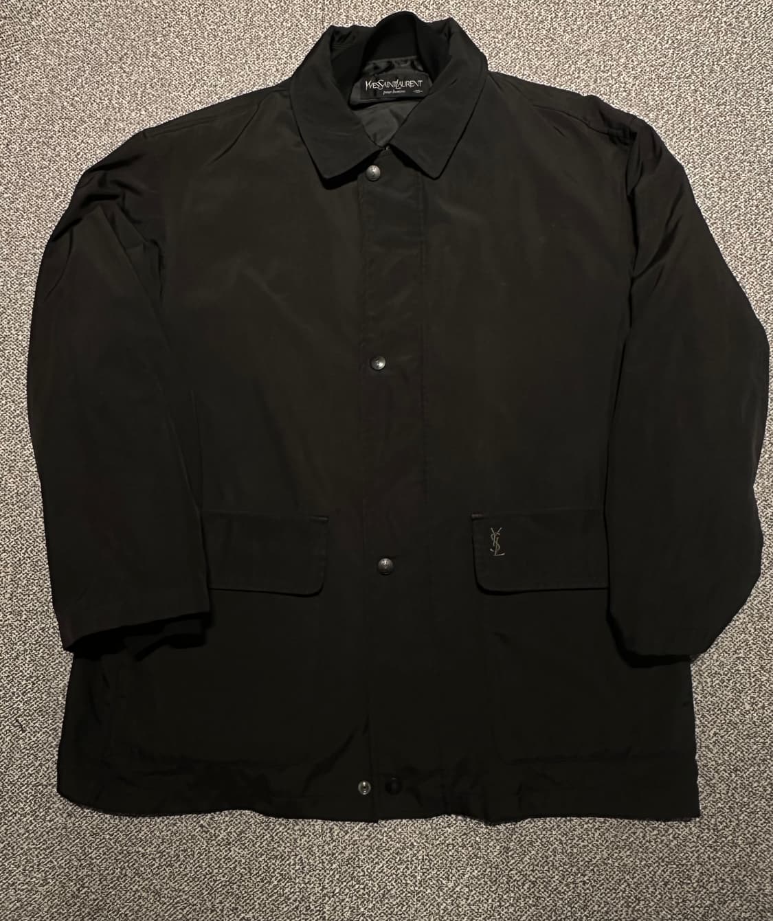 YSL 입생로랑 로고 블랙 폴리쉘 패디드 왁싱 점퍼 자켓 105 상품이미지1