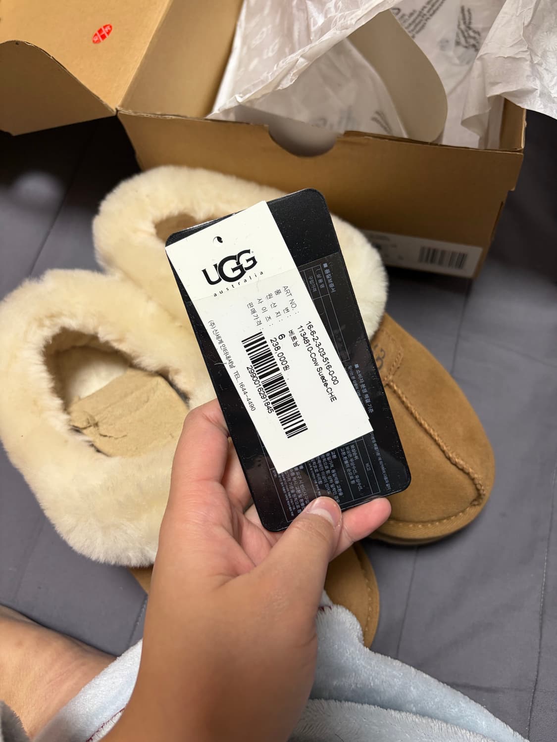 어그 W TAZZETTE 슬리퍼 US6 (230) 상품이미지4