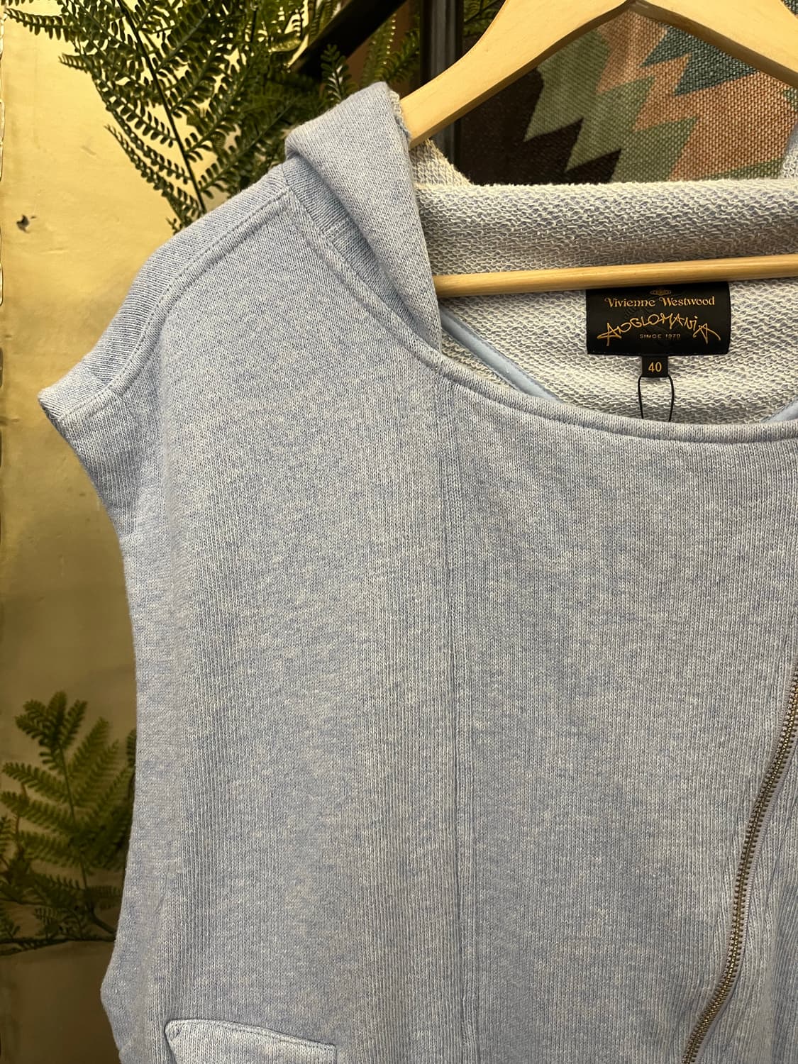 비비안웨스트우드 앵글로 매니아 비대칭 후드 베스트 #csz668 상품이미지4