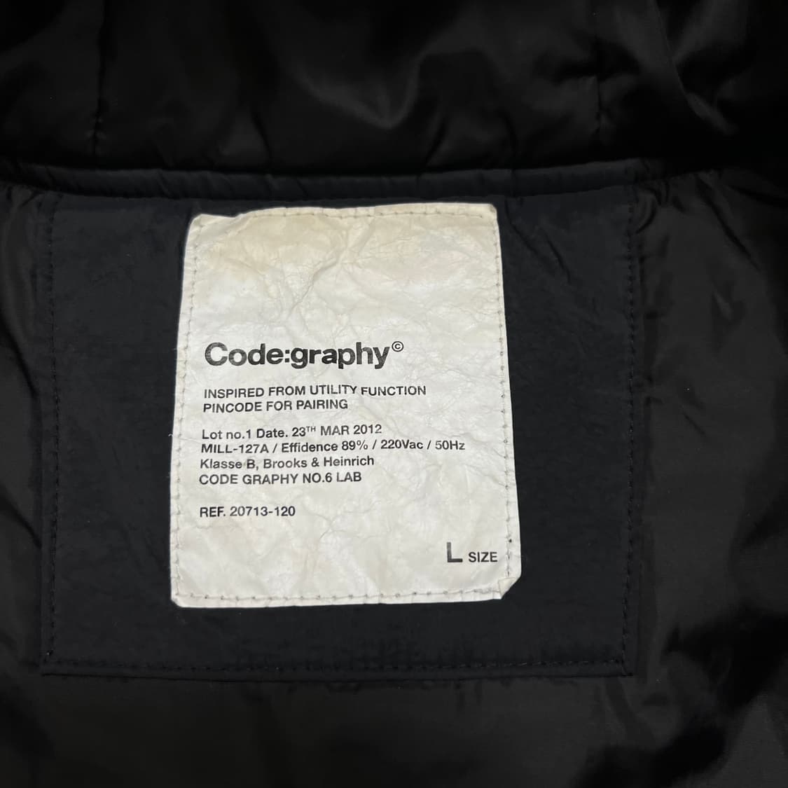 코드그라피 오버사이즈 후드 웜업 패딩 점퍼 [블랙] L/100 상품이미지5